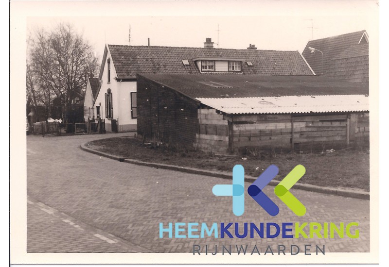 Lobith Nieuwstad schuren van timmerman Jan Hesseling 10-08-1973